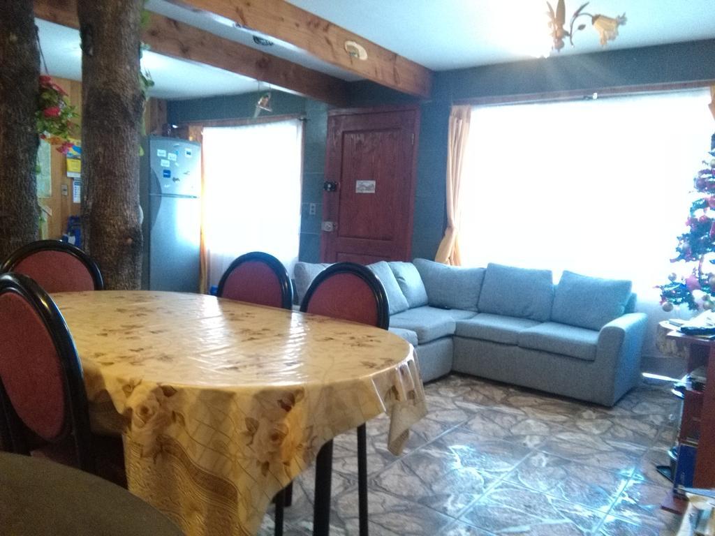 Hostal Maitahue Pucón Exteriör bild